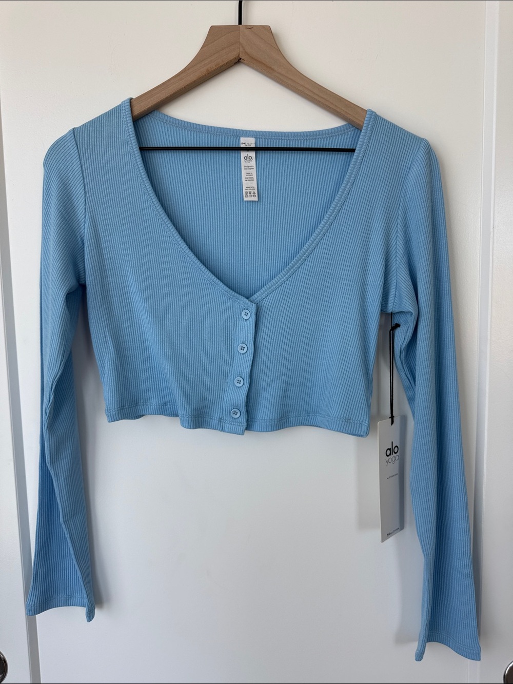 ALO Yoga Blue Skies Ribbed Cropped Whisper Cardigan